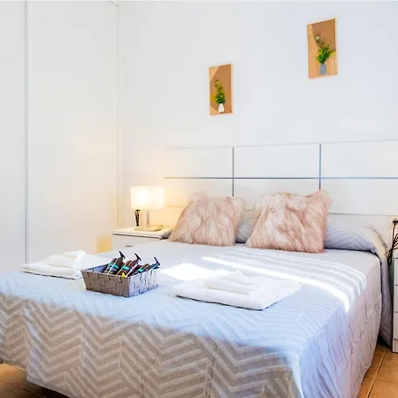 Дом отдыха Live Caletillas Taunus Pool