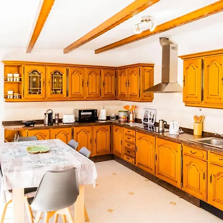 Live Caletillas Taunus Pool Дом отдыха