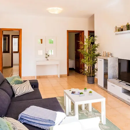 Дом отдыха Live Caletillas Taunus Pool *