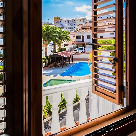 Дом отдыха Live Caletillas Taunus Pool Канделария