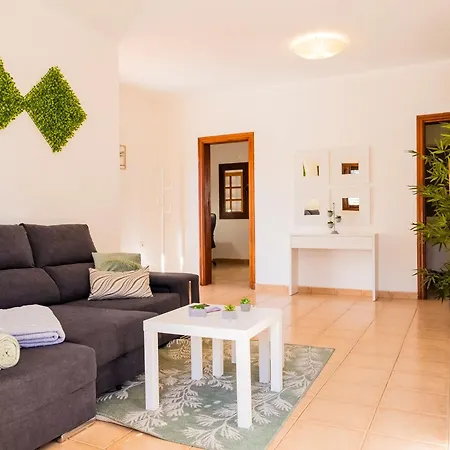 Live Caletillas Taunus Pool * Канделария