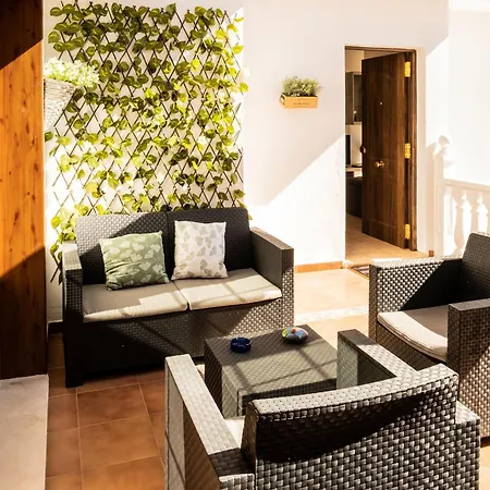 Live Caletillas Taunus Pool Дом отдыха *