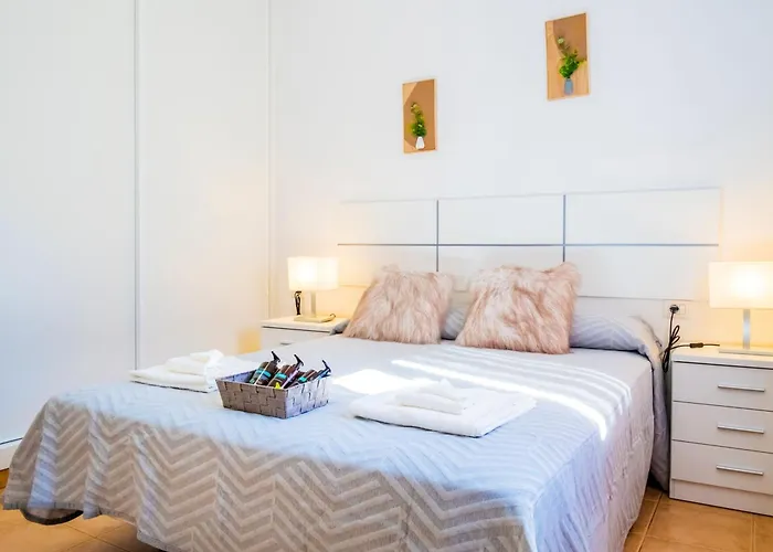 Semesterbostad Live Caletillas Taunus Pool