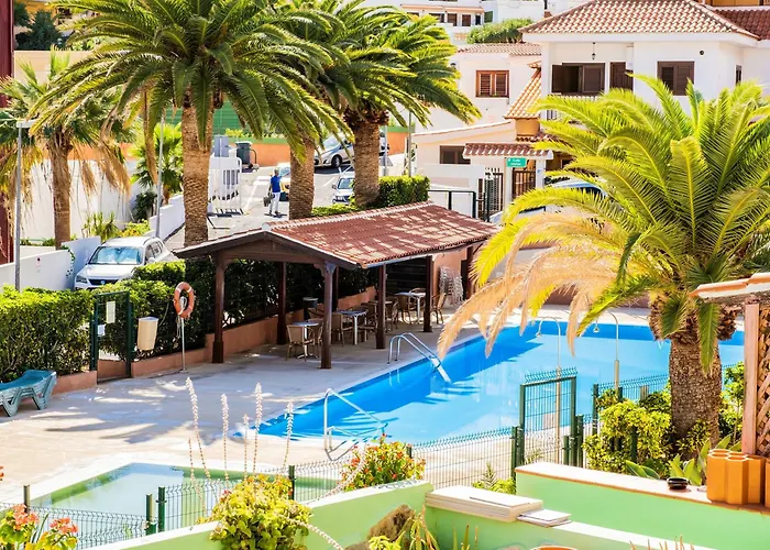 Live Caletillas Taunus Pool * Candelaria