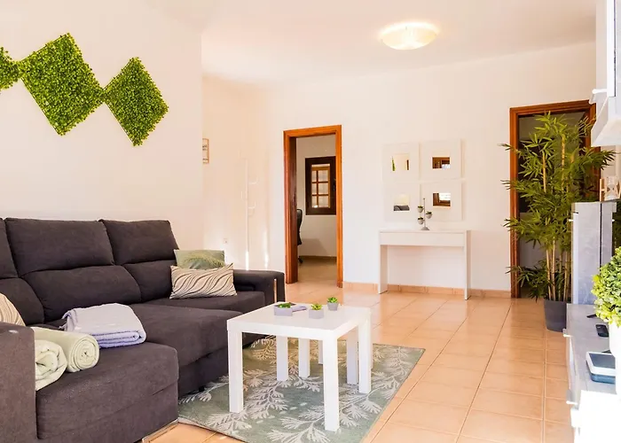 Live Caletillas Taunus Pool * Candelaria