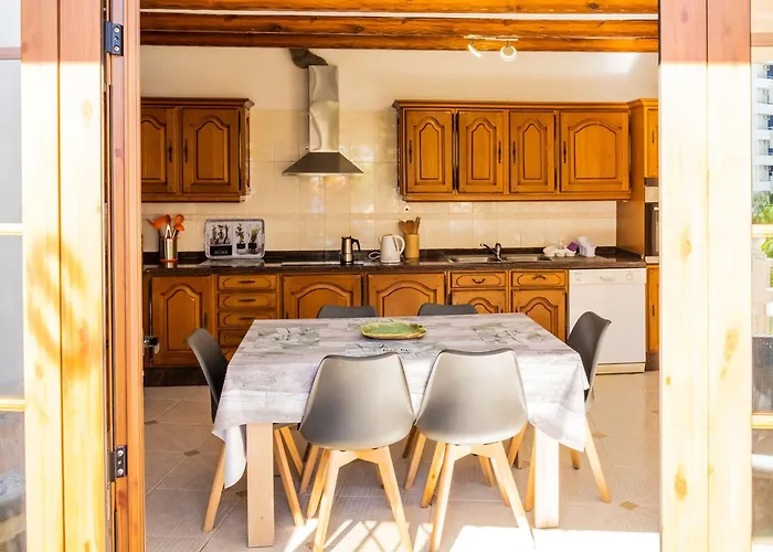 Live Caletillas Taunus Pool Candelaria