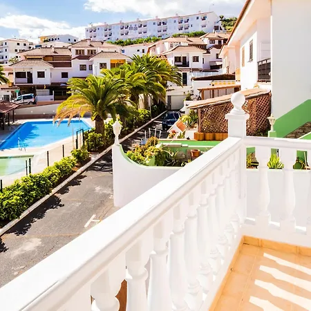 Live Caletillas Taunus Pool Ferienhaus *